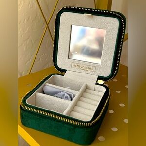 Emerald green on the go travel jewelry case with mirror